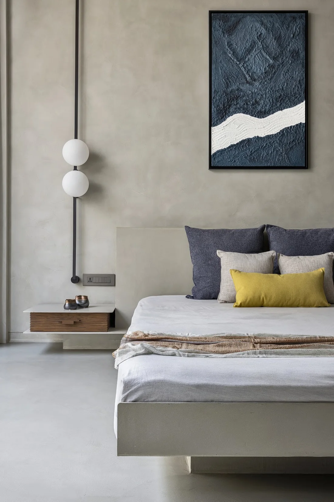 Metal Life, bedroom