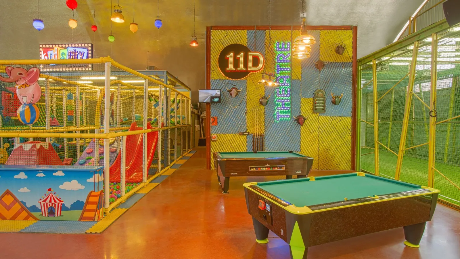 SHOTT Surat kids zone